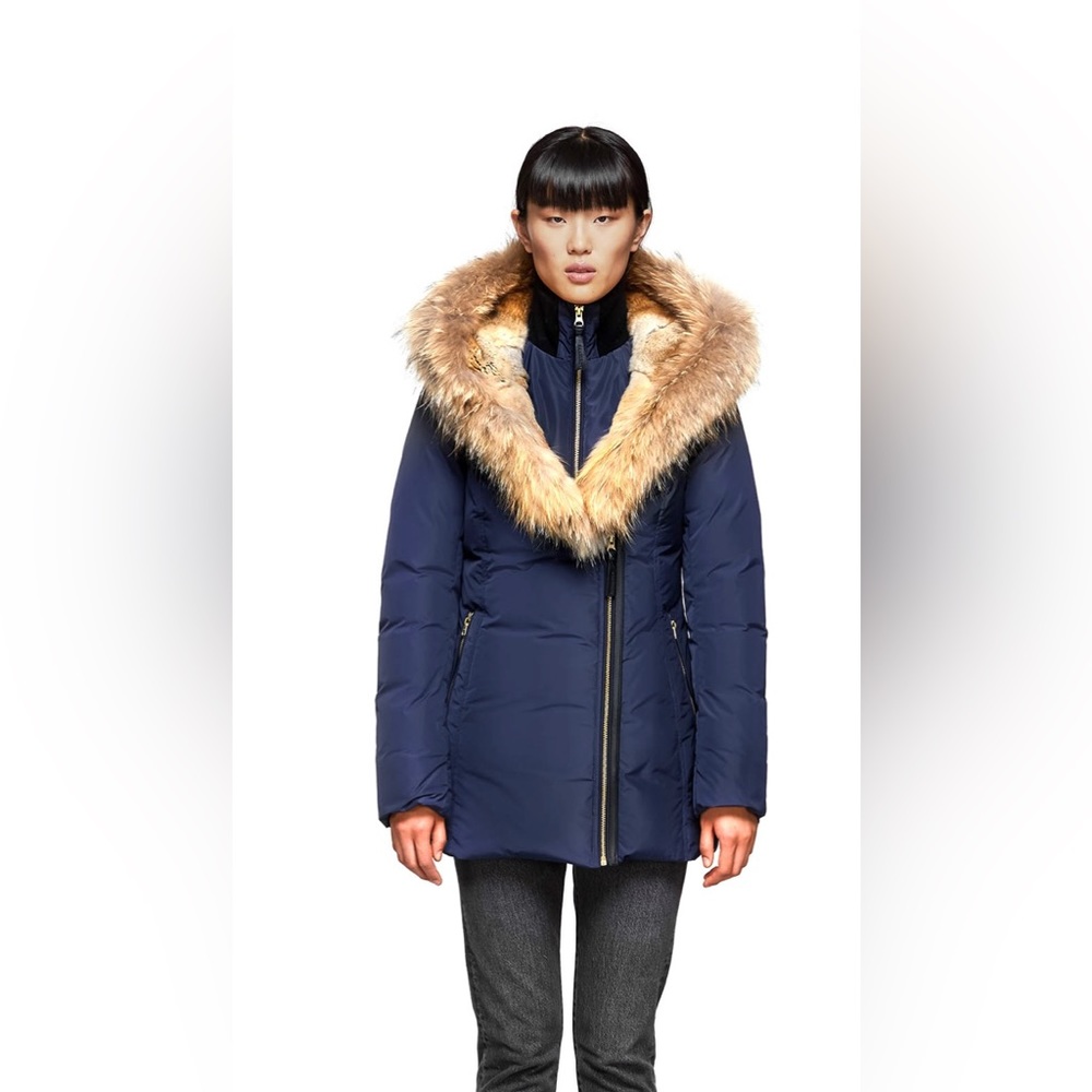 New With Tags Mackage Trish Couture Real Fur Luxury Coat Medium.